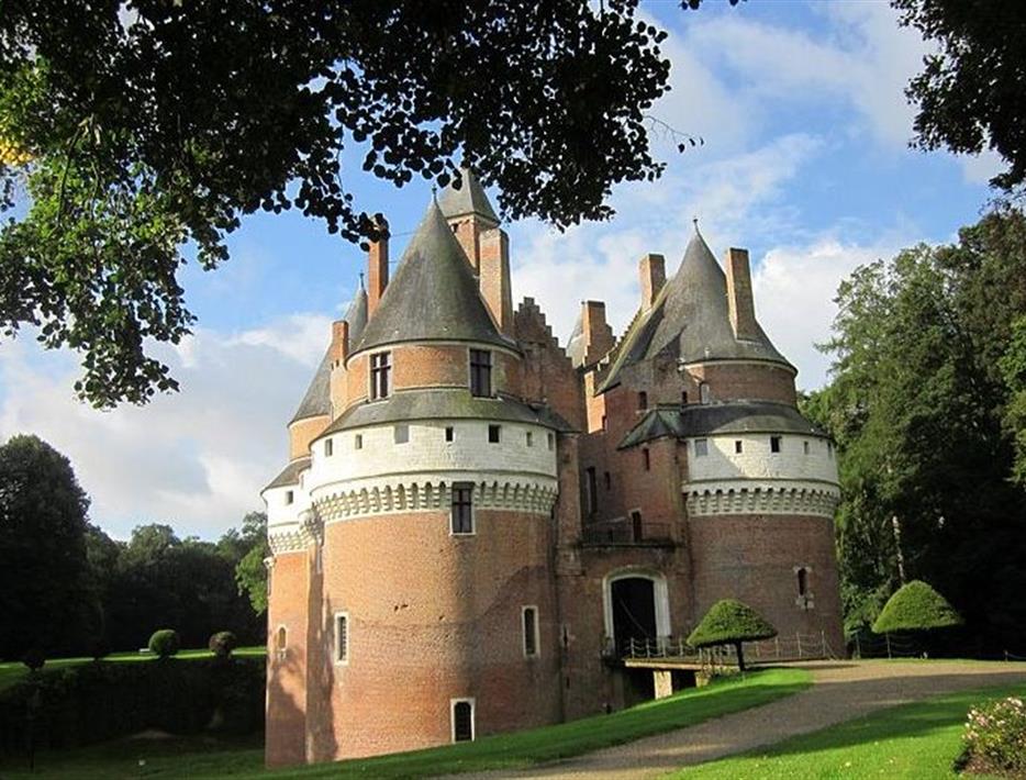 castle of rambures near camping *** de la motte in quend in the somme